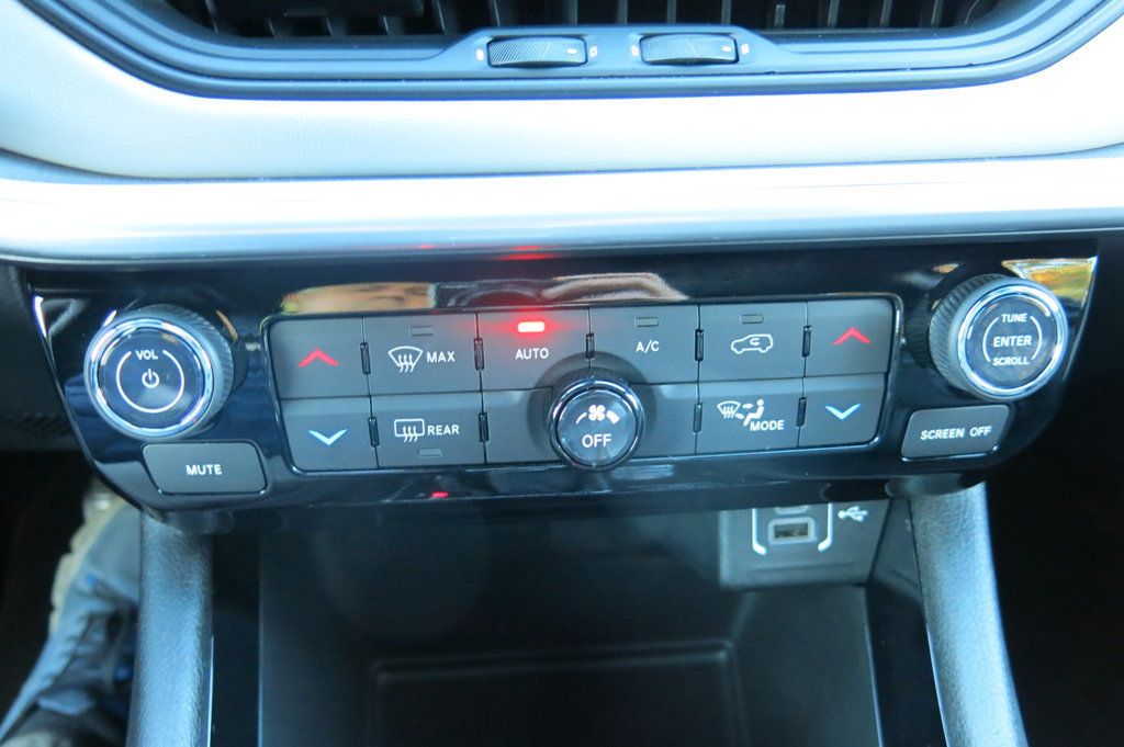 2025 Jeep Compass Limited 4x4 - 23098310 - 28
