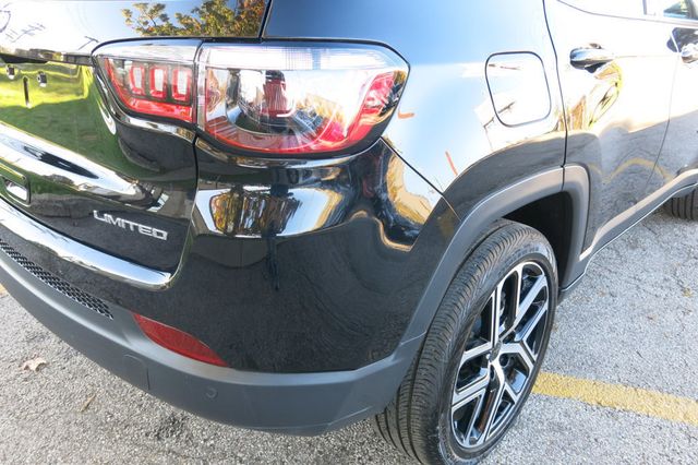 2025 Jeep Compass Limited 4x4 - 23098310 - 38
