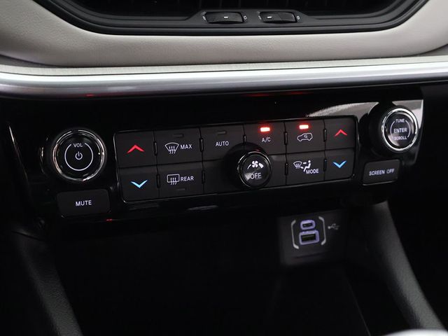 2025 Jeep Compass Limited 4x4 - 23044193 - 46