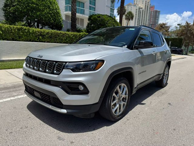 2025 Jeep Compass Limited 4x4 - 22874886 - 7