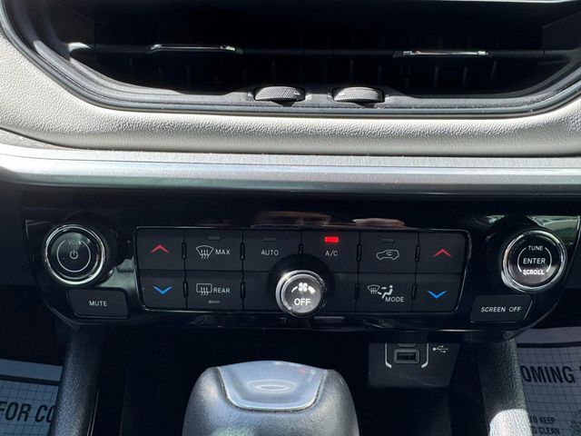 2025 Jeep Compass Limited 4x4 - 22951647 - 32