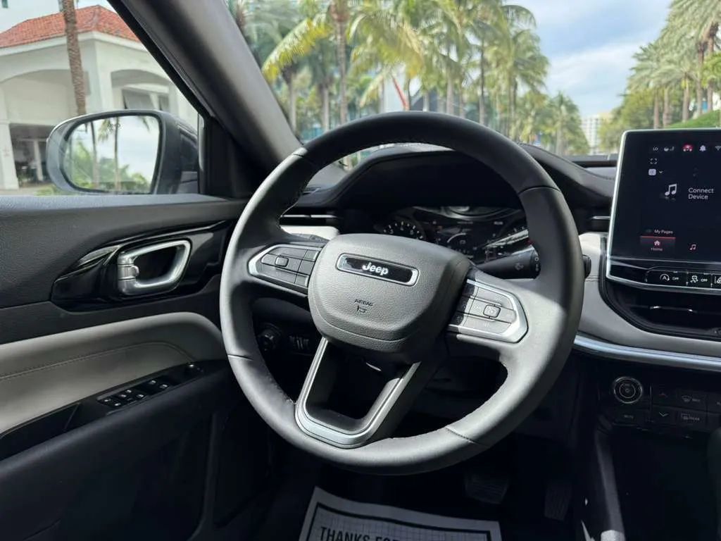 2025 Jeep Compass Limited 4x4 - 22958582 - 19