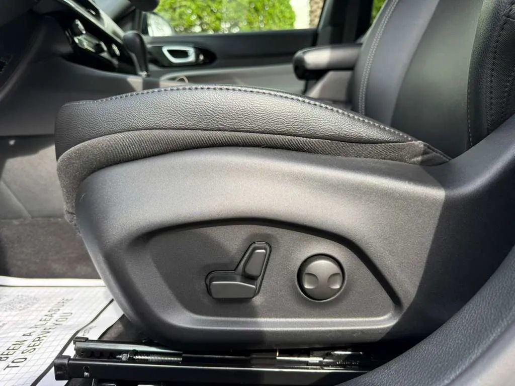 2025 Jeep Compass Limited 4x4 - 22958582 - 25