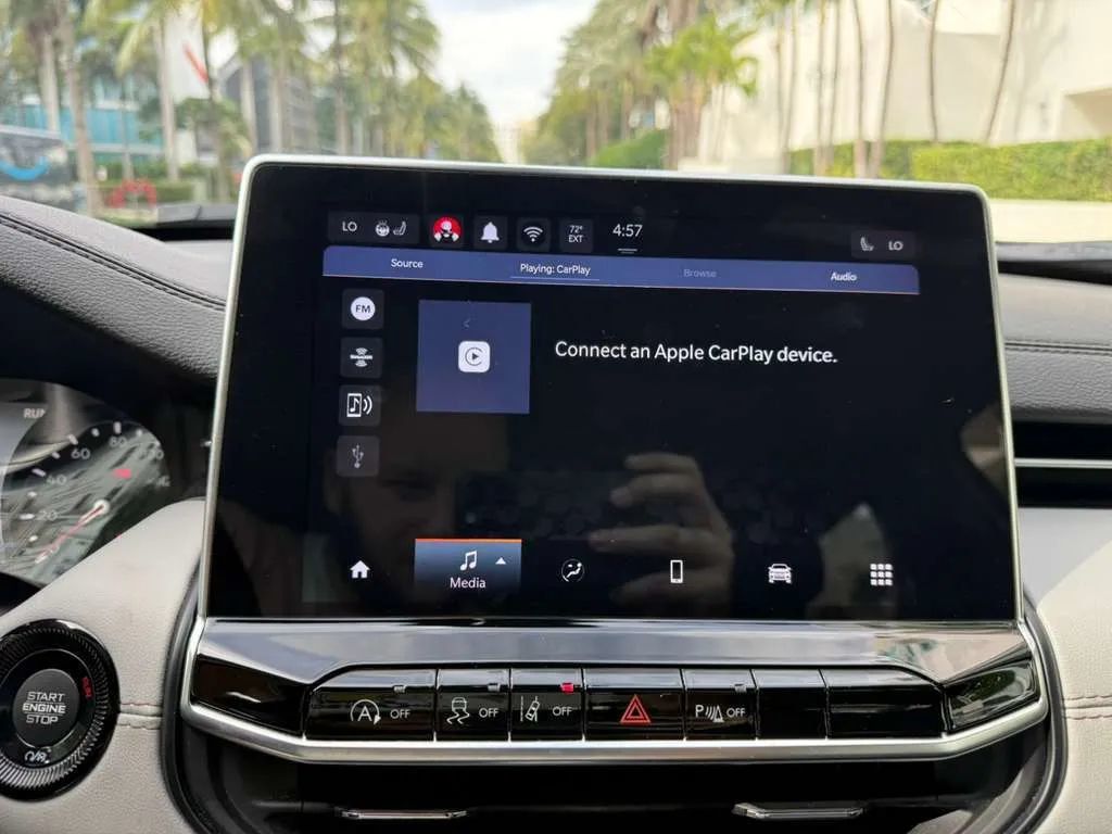 2025 Jeep Compass Limited 4x4 - 22958582 - 29