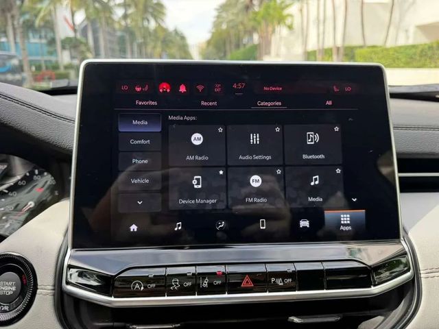 2025 Jeep Compass Limited 4x4 - 22958582 - 34