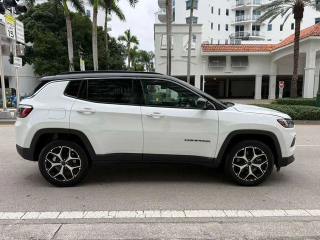 2025 Jeep Compass Limited 4x4 - 22975197 - 4