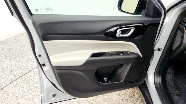 2025 Jeep Compass Limited 4x4 - 23008105 - 9