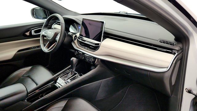 2025 Jeep Compass Limited 4x4 - 23008105 - 24