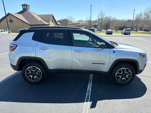 2025 Jeep Compass Trailhawk 4x4 - 22999612 - 7