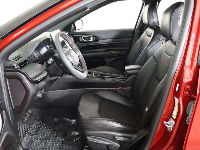 2025 Jeep Compass Trailhawk 4x4 - 23037572 - 27