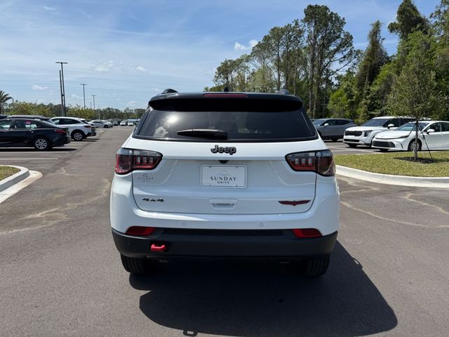2025 Jeep Compass Trailhawk 4x4 - 23014593 - 3