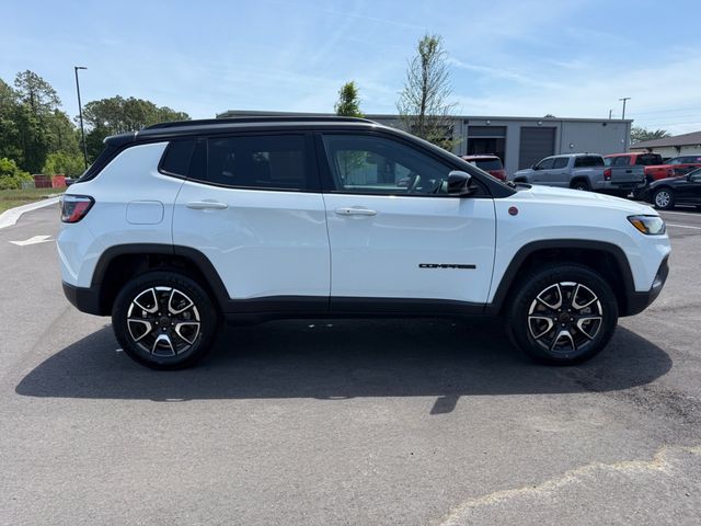 2025 Jeep Compass Trailhawk 4x4 - 23014593 - 6