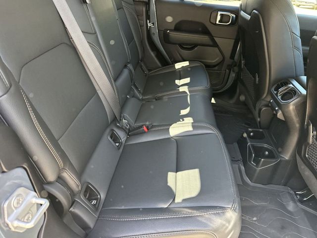 2025 Jeep Gladiator High Tide - 23030606 - 13
