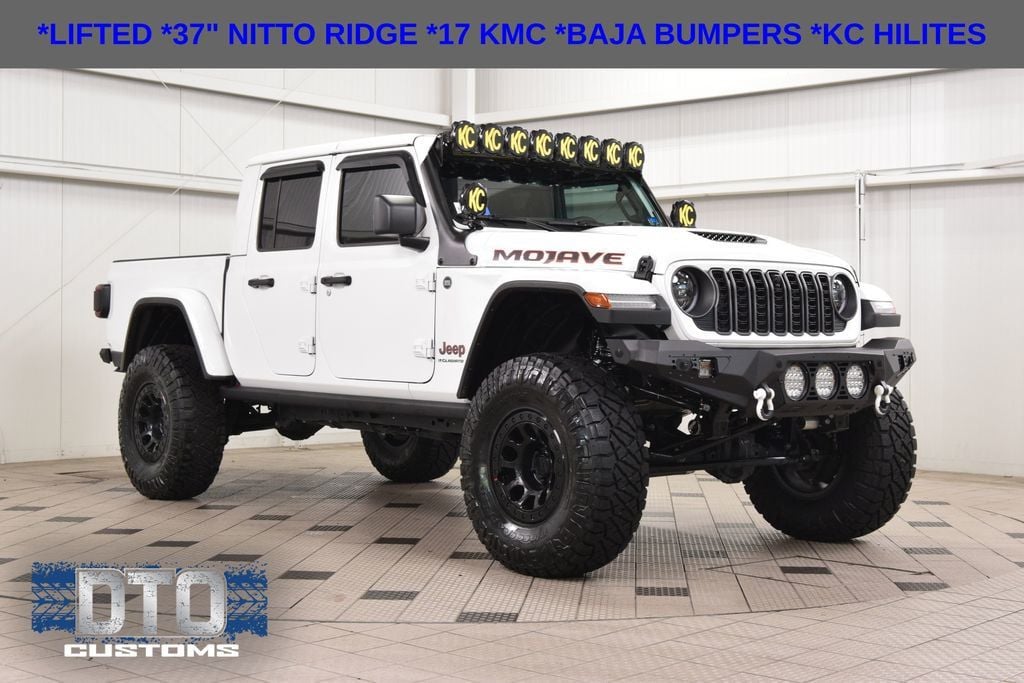 2025 Jeep Gladiator Mojave X Auto's photo