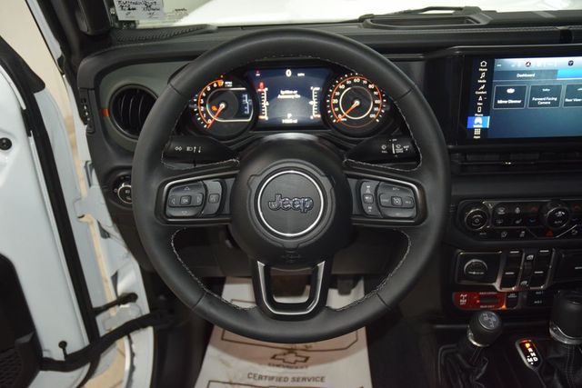 2025 Jeep Gladiator Mojave - 23021912 - 30