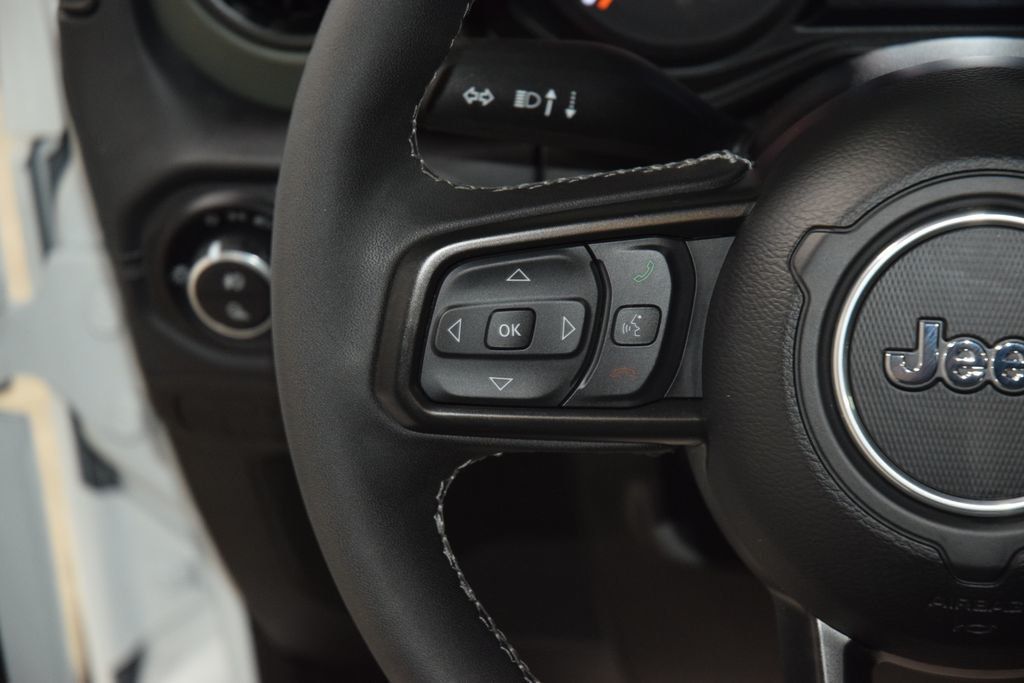 2025 Jeep Gladiator Mojave - 23021912 - 31