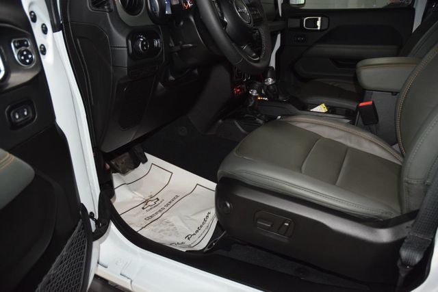 2025 Jeep Gladiator Mojave - 23021912 - 33