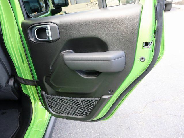 2025 Jeep Gladiator Nighthawk - 23018542 - 16