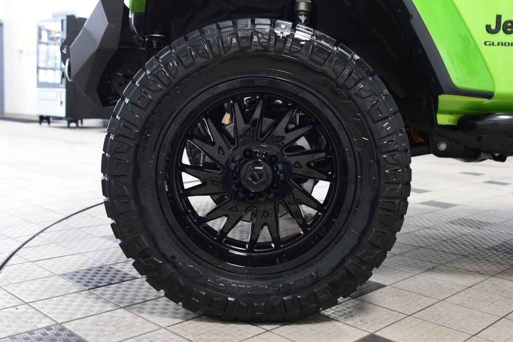 2025 Jeep Gladiator Nighthawk - 23018542 - 21