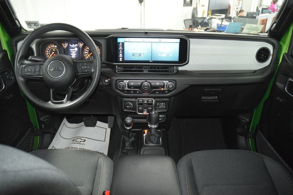 2025 Jeep Gladiator Nighthawk - 23018542 - 24