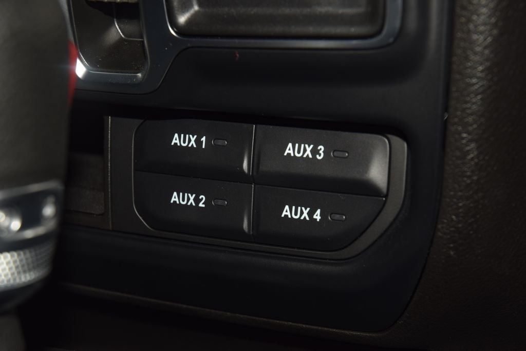 2025 Jeep Gladiator Nighthawk - 23018542 - 28