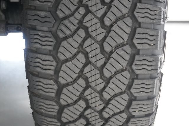 2025 Jeep Gladiator Nighthawk 4x4 - 23019253 - 27