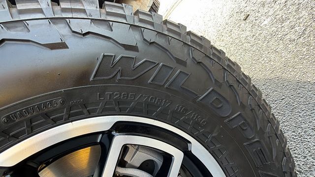 2025 Jeep Gladiator Rubicon - 23035110 - 10