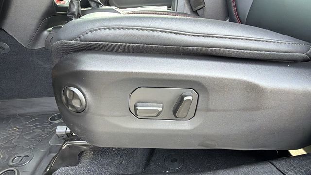 2025 Jeep Gladiator Rubicon - 23035110 - 18