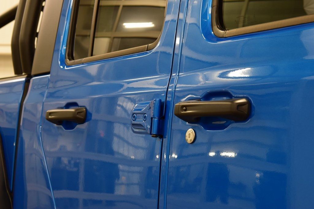 2025 Jeep Gladiator Rubicon - 22970366 - 19