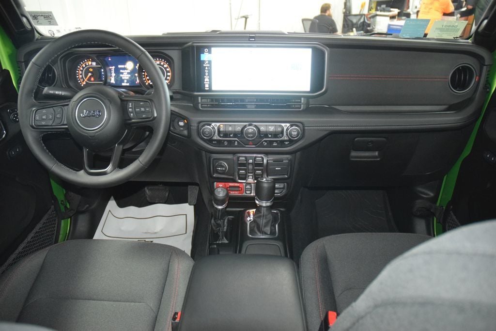 2025 Jeep Gladiator Rubicon - 23018829 - 32