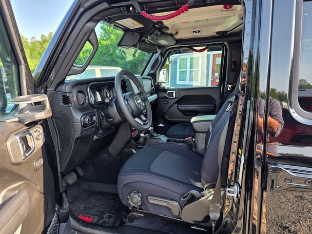 2025 Jeep Gladiator Rubicon - 23047479 - 18