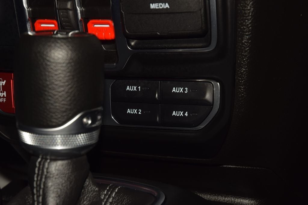2025 Jeep Gladiator Rubicon - 23064368 - 35