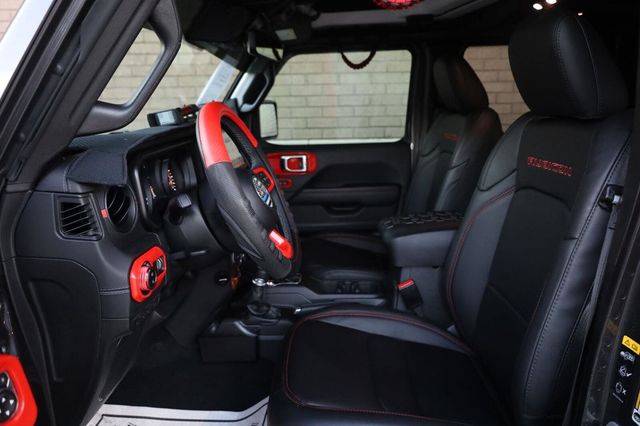 2025 Jeep Gladiator Rubicon X - 23093575 - 16