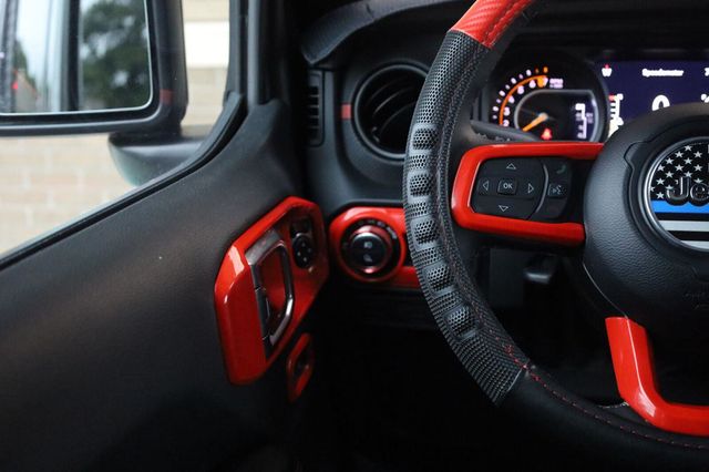 2025 Jeep Gladiator Rubicon X - 23093575 - 32