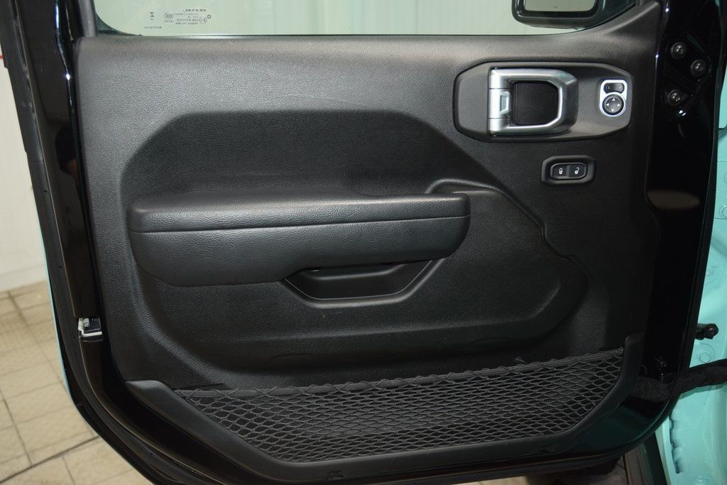 2025 Jeep Gladiator Sport S - 22968813 - 37