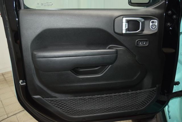 2025 Jeep Gladiator Sport S - 22968813 - 37