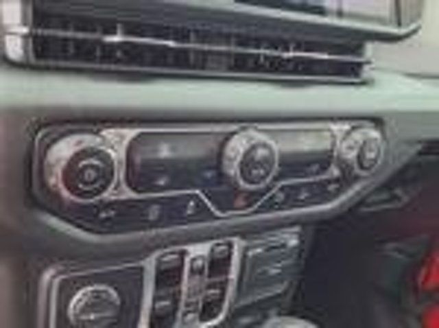 2025 Jeep Gladiator Willys - 22992395 - 25