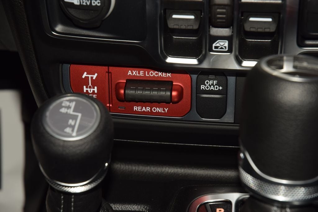 2025 Jeep Gladiator Willys - 22992395 - 31