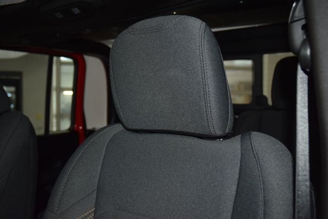 2025 Jeep Gladiator Willys - 22992395 - 39