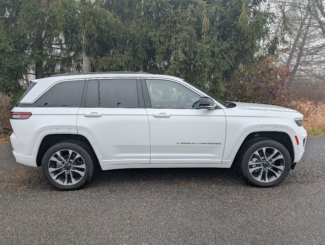 2025 Jeep Grand Cherokee ABSOLUTELY GORGEOUS!! - 22948654 - 1