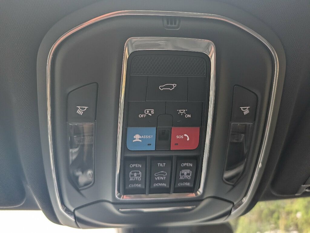 2025 Jeep Grand Cherokee ABSOLUTELY GORGEOUS!! - 22948654 - 20