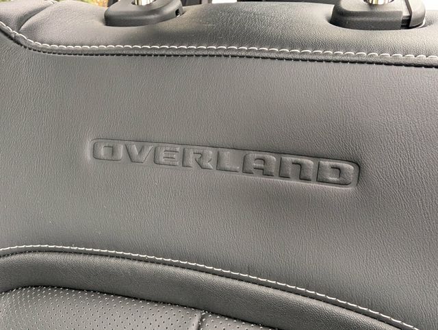 2025 Jeep Grand Cherokee ABSOLUTELY GORGEOUS!! - 22948654 - 21