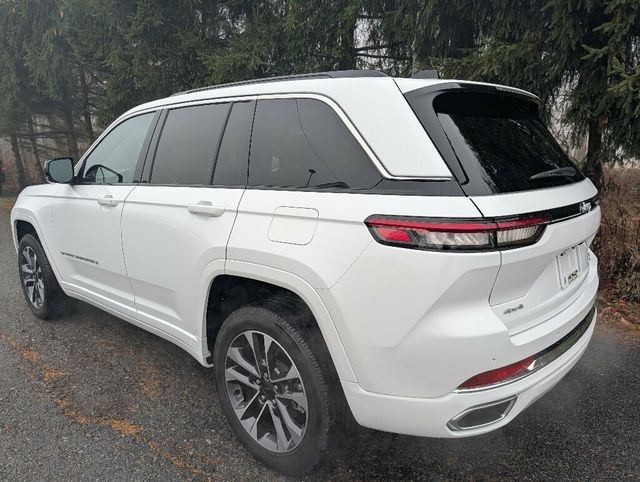 2025 Jeep Grand Cherokee ABSOLUTELY GORGEOUS!! - 22948654 - 4