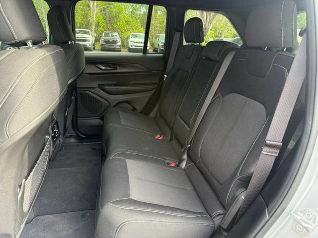 2025 Jeep Grand Cherokee Laredo 4x2 - 23003937 - 6