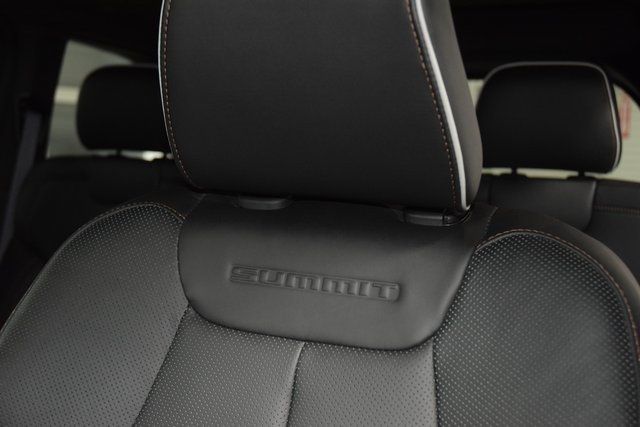 2025 Jeep Grand Cherokee Summit - 22918159 - 37