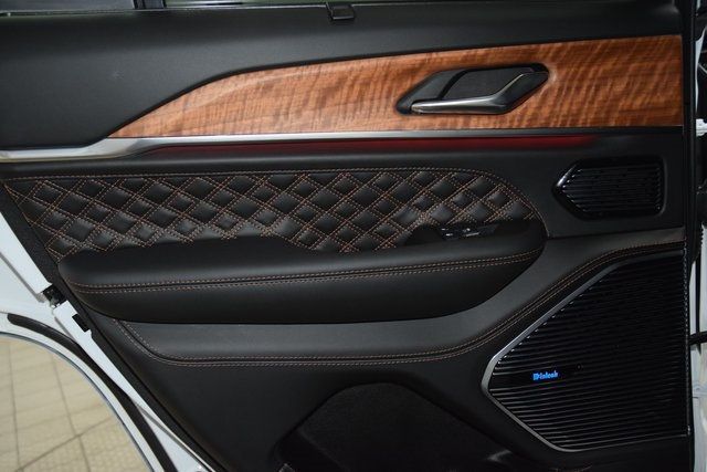 2025 Jeep Grand Cherokee Summit - 22918159 - 41