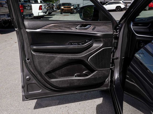 2025 Jeep Grand Cherokee 4xe Base - 23077542 - 10