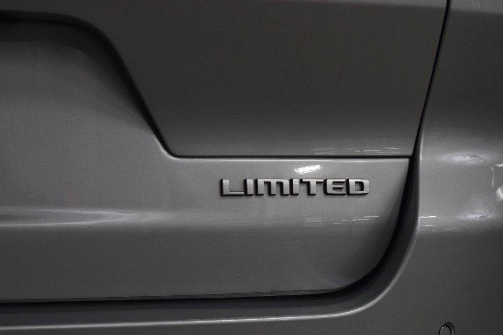 2025 Jeep Grand Cherokee L Limited 4x4 - 23082731 - 22