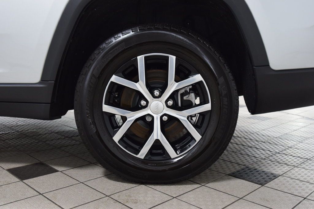 2025 Jeep Grand Cherokee L Limited 4x4 - 23082731 - 26