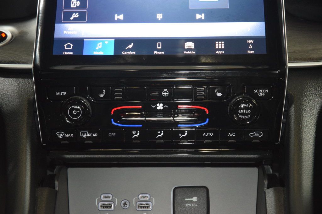 2025 Jeep Grand Cherokee L Limited 4x4 - 23082731 - 32
